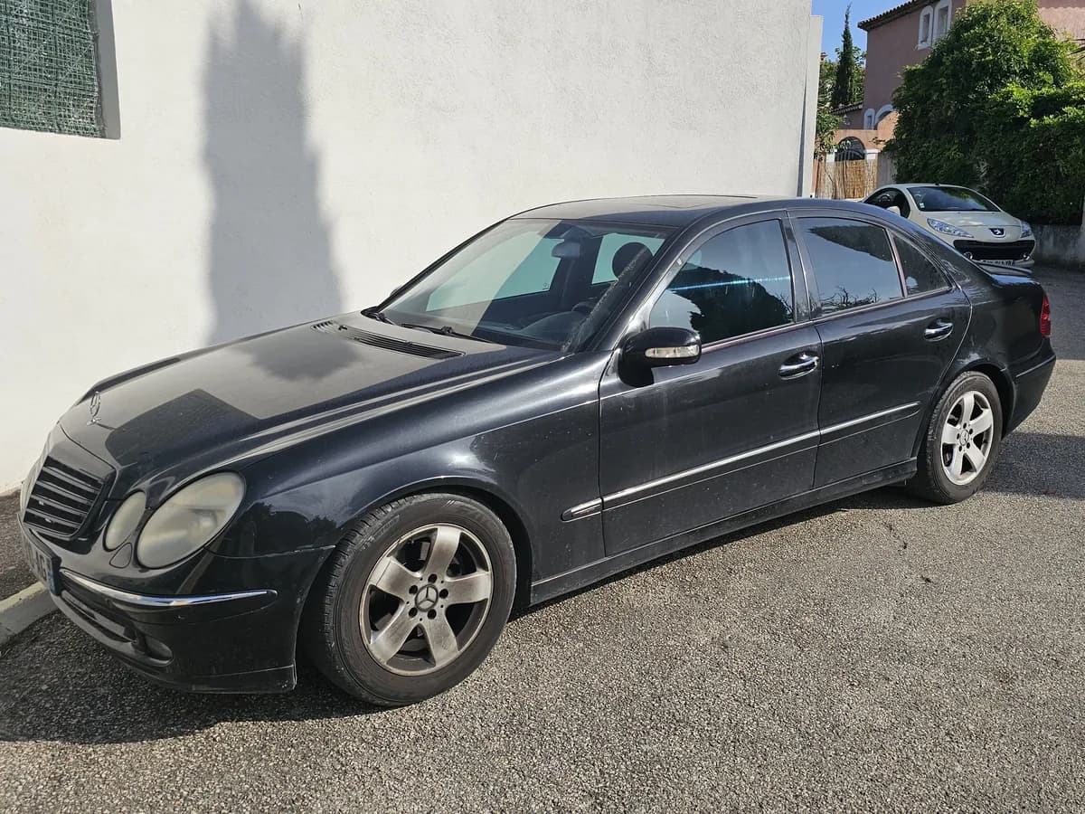 Mercedes-Benz E-Klasse Sedan 2002