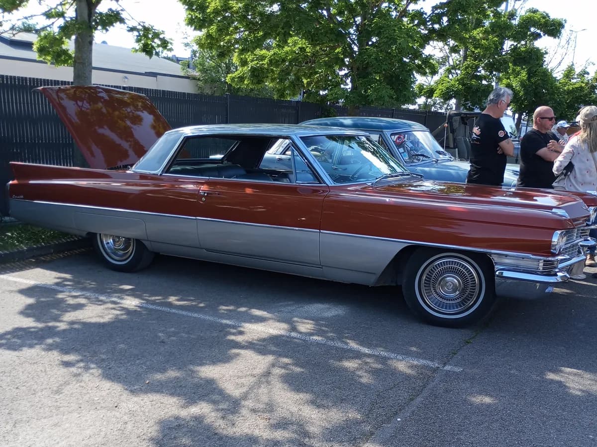 Cadillac DeVille Coupe 1964