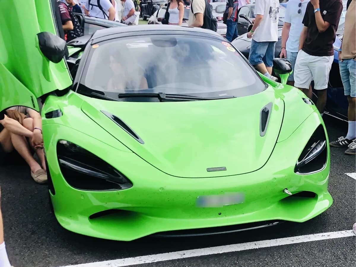 750S Spider