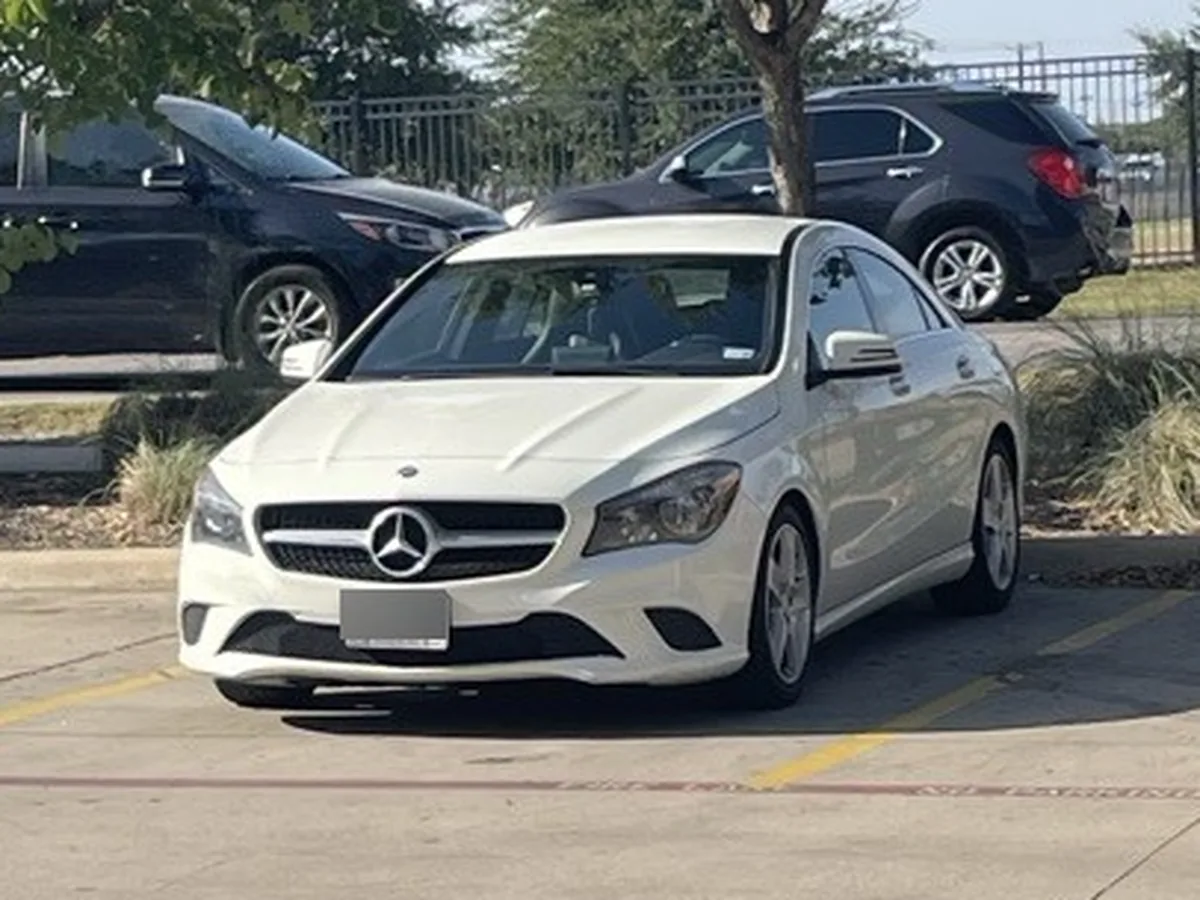 Mercedes-Benz CLA