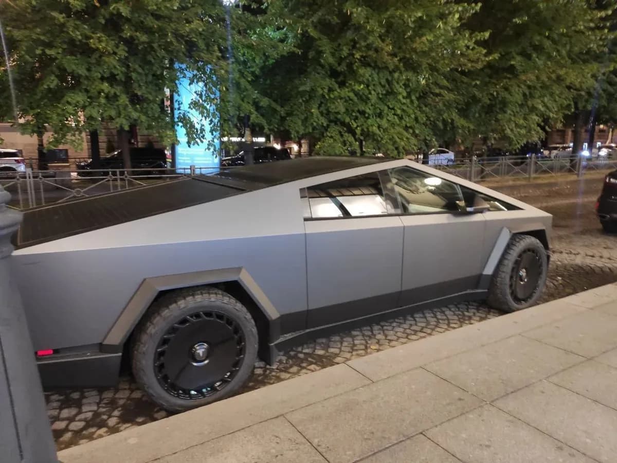 Tesla Cybertruck