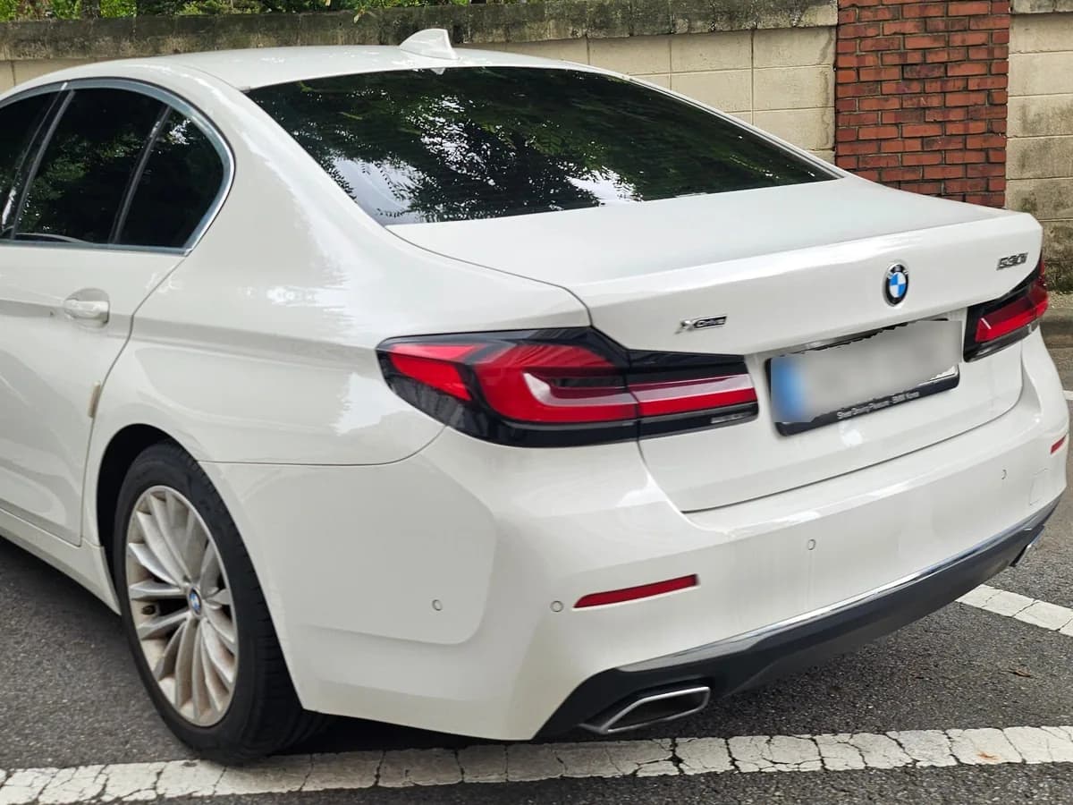 BMW 5 Series Sedan