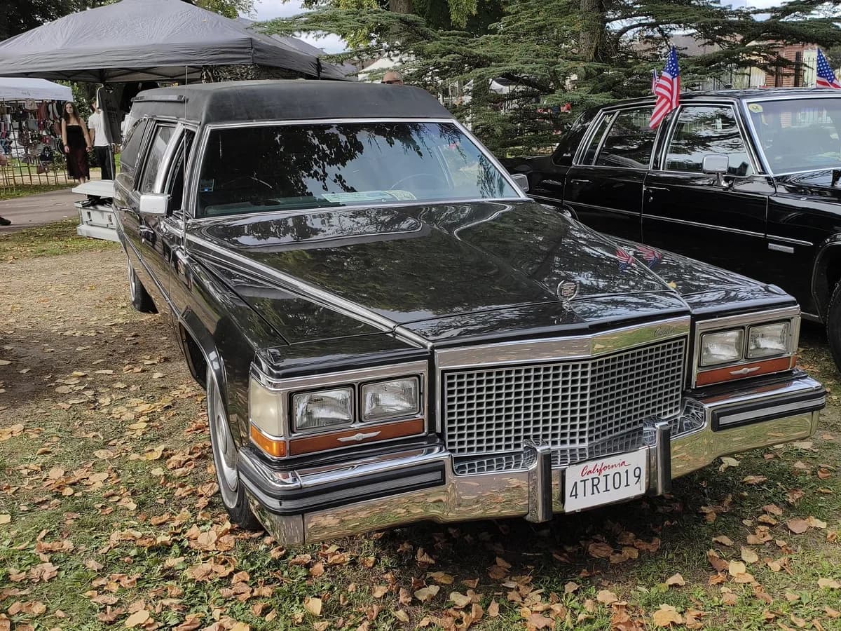Cadillac Brougham