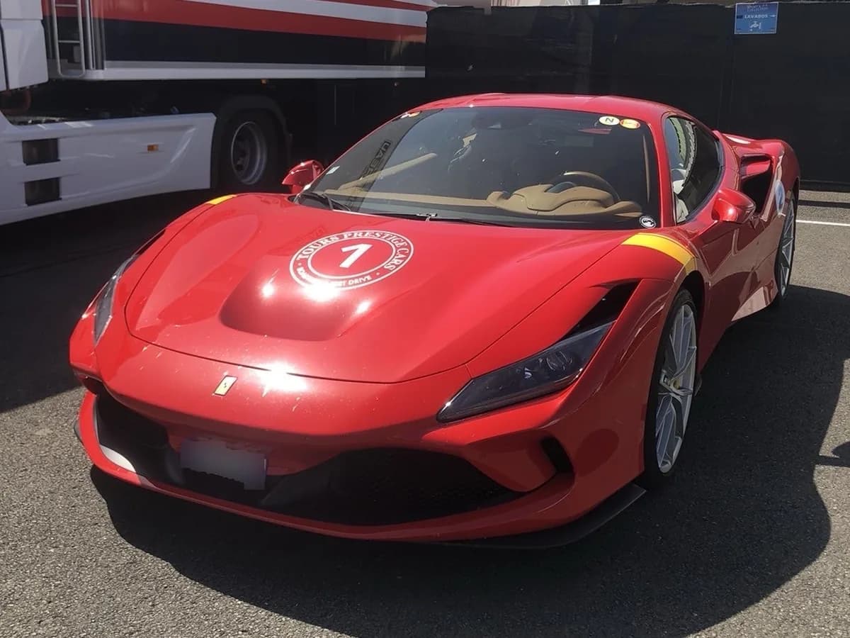 Ferrari F8