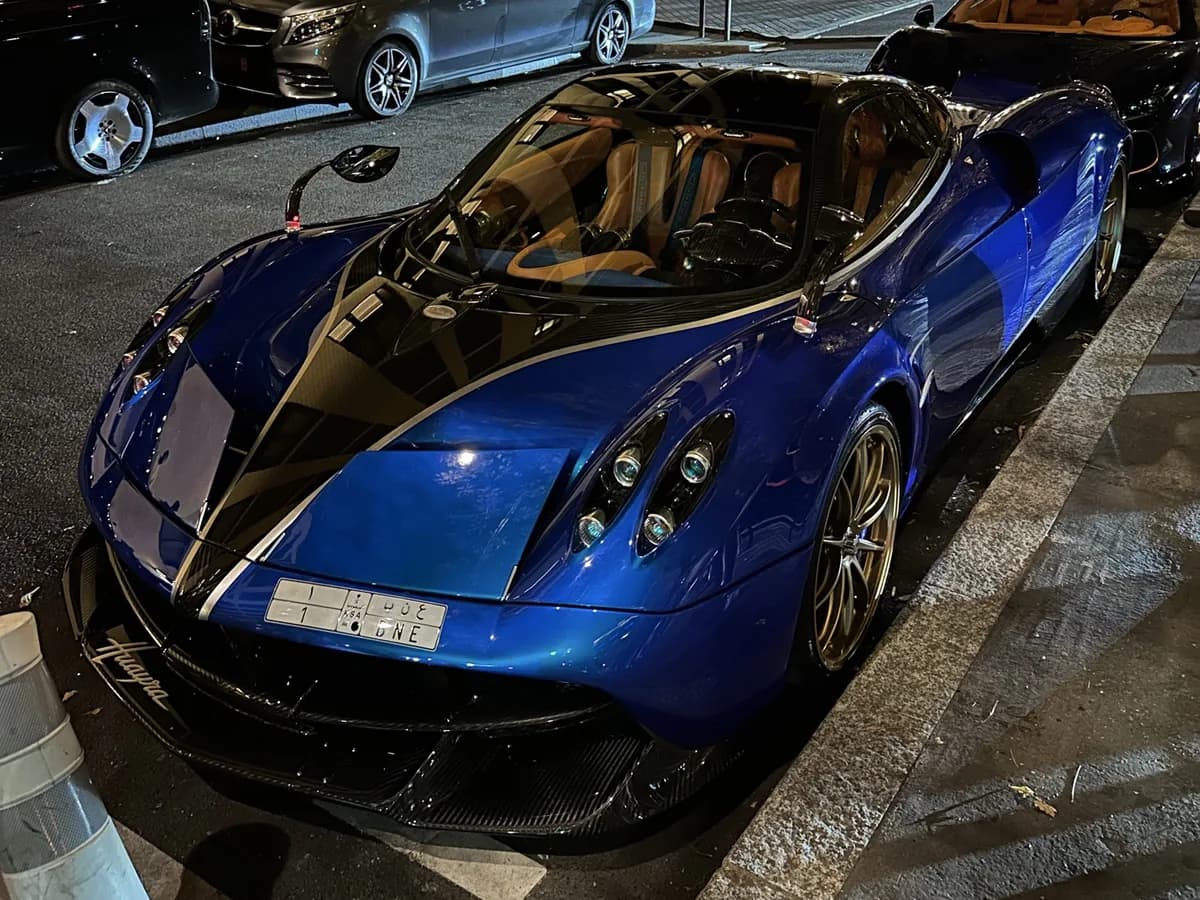 Pagani Huayra 2016