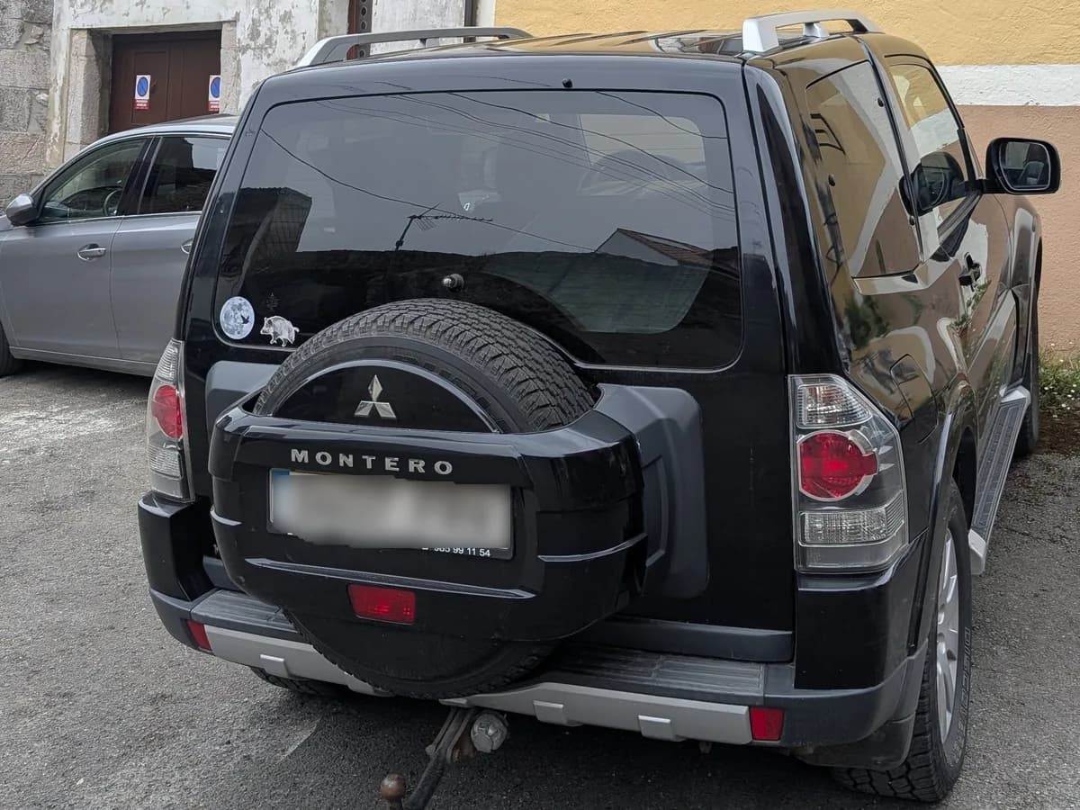 Mitsubishi Montero