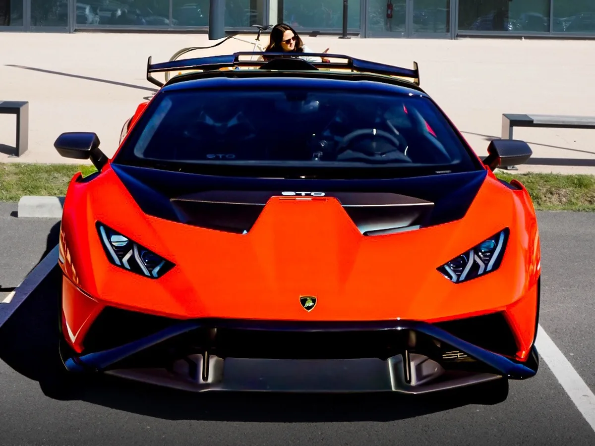 Lamborghini Huracán LP640-2 STO