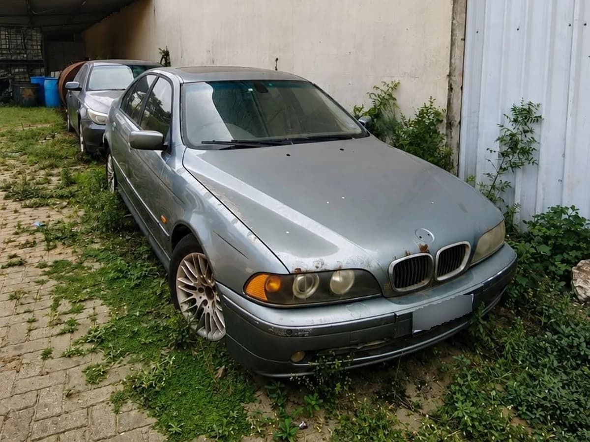 BMW 5 Series Sedan 1995
