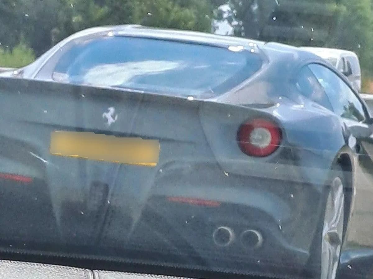 Ferrari F12 F12berlinetta 2012