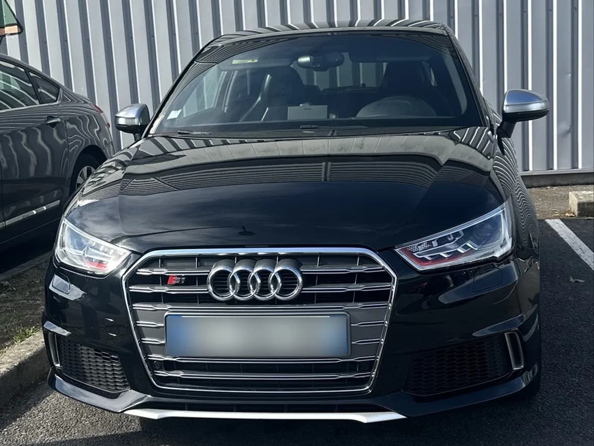Audi S1