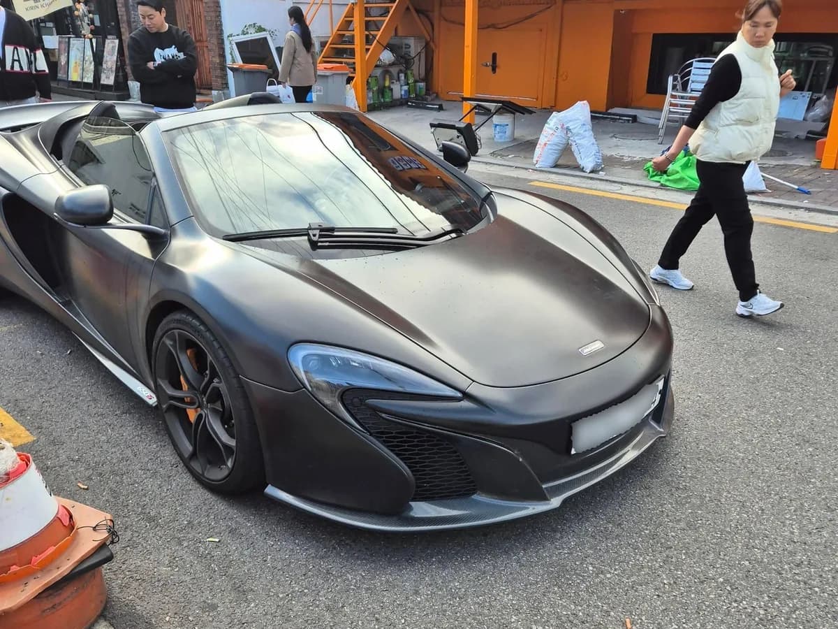 McLaren 650S
