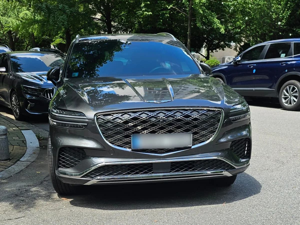 Genesis GV70