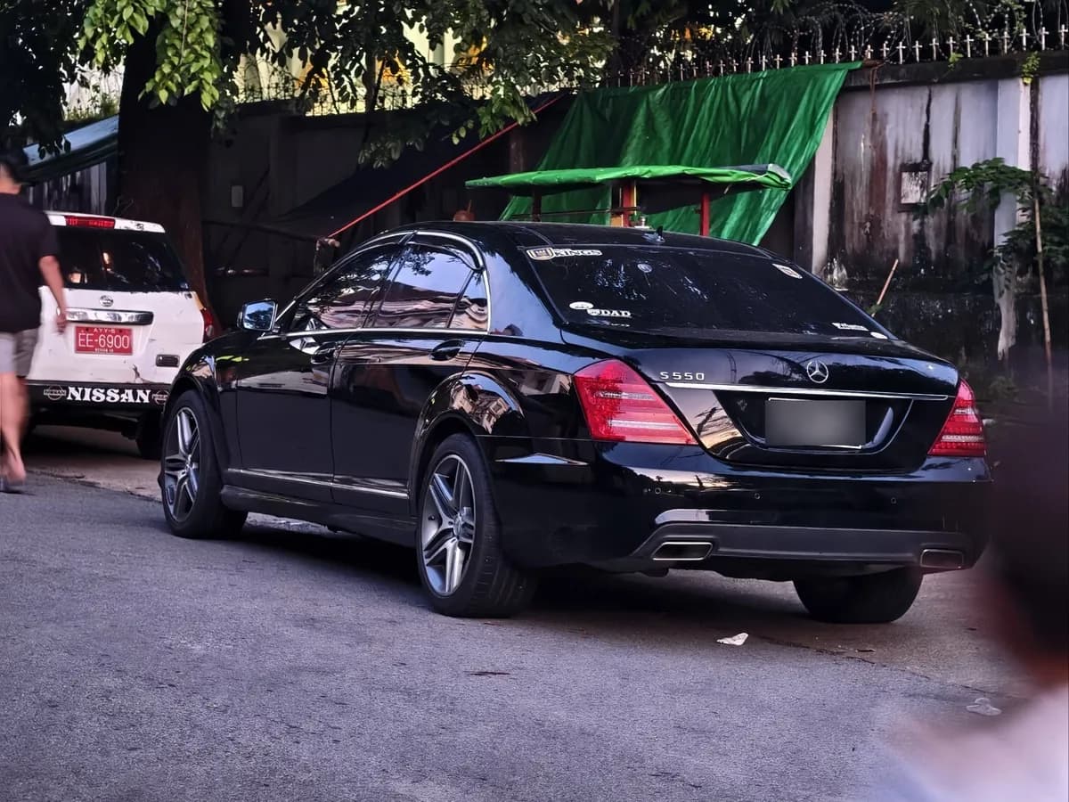 Mercedes-Benz S-Klasse Base