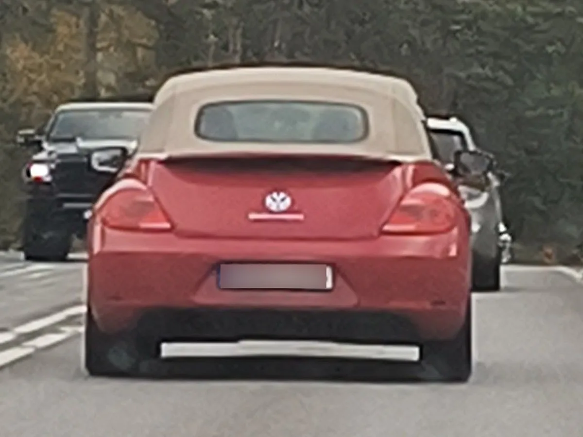 Volkswagen Beetle Cabrio 2012