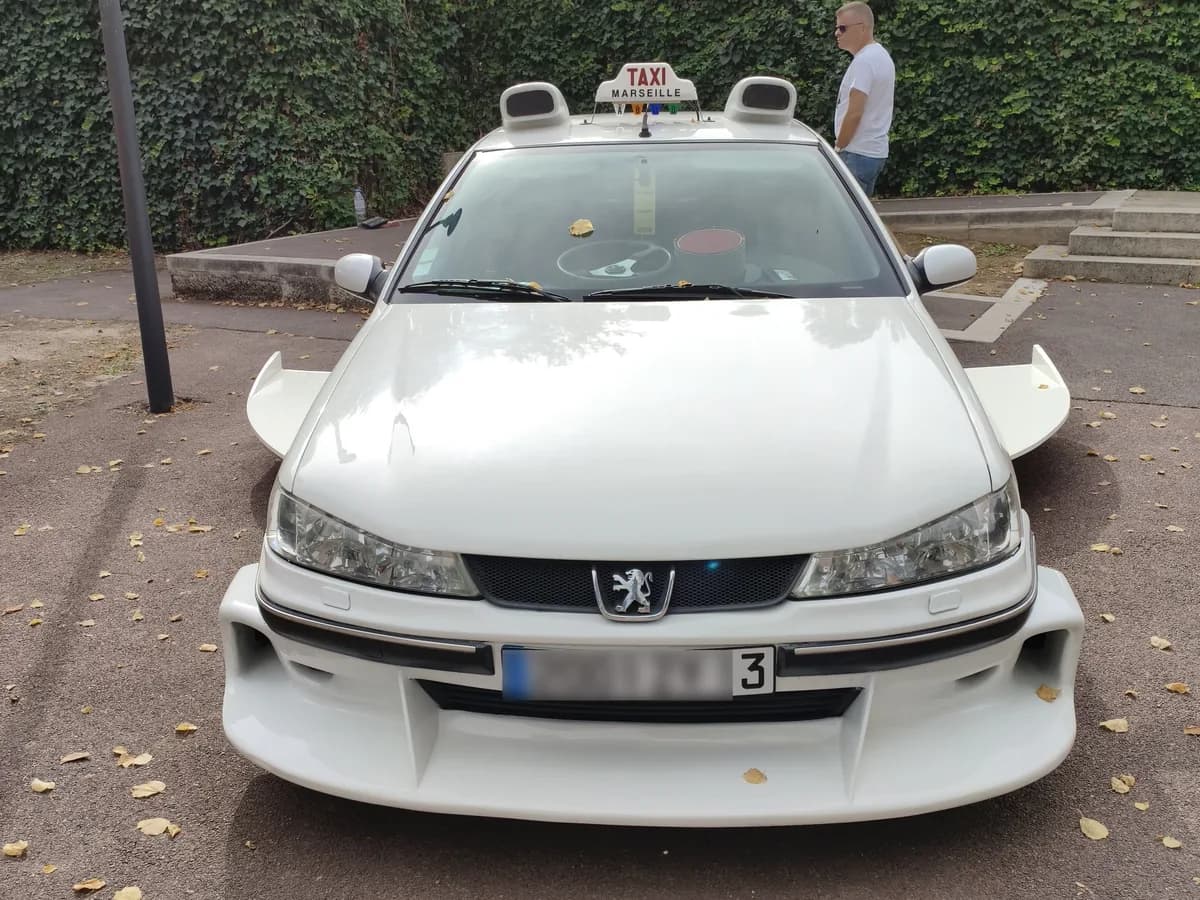Peugeot 406