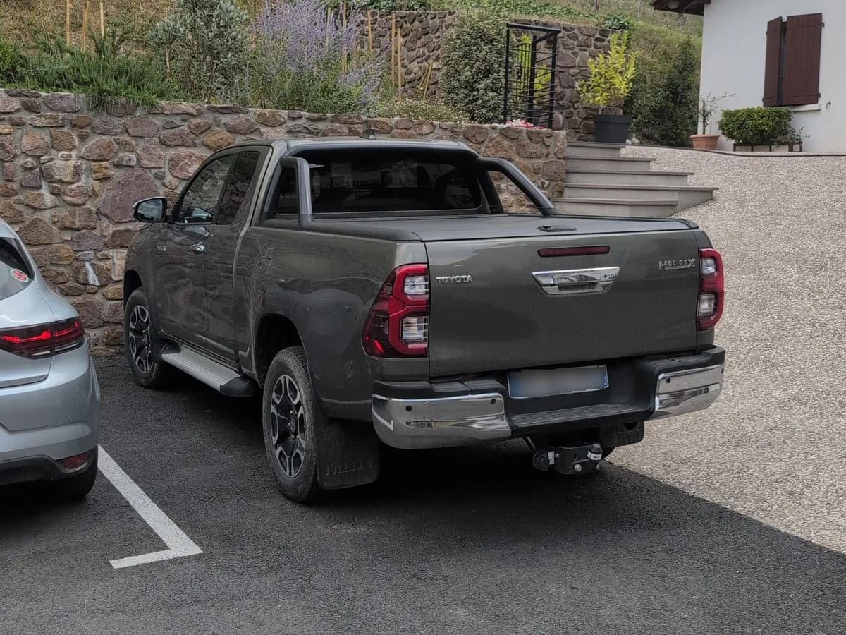 Toyota Hilux