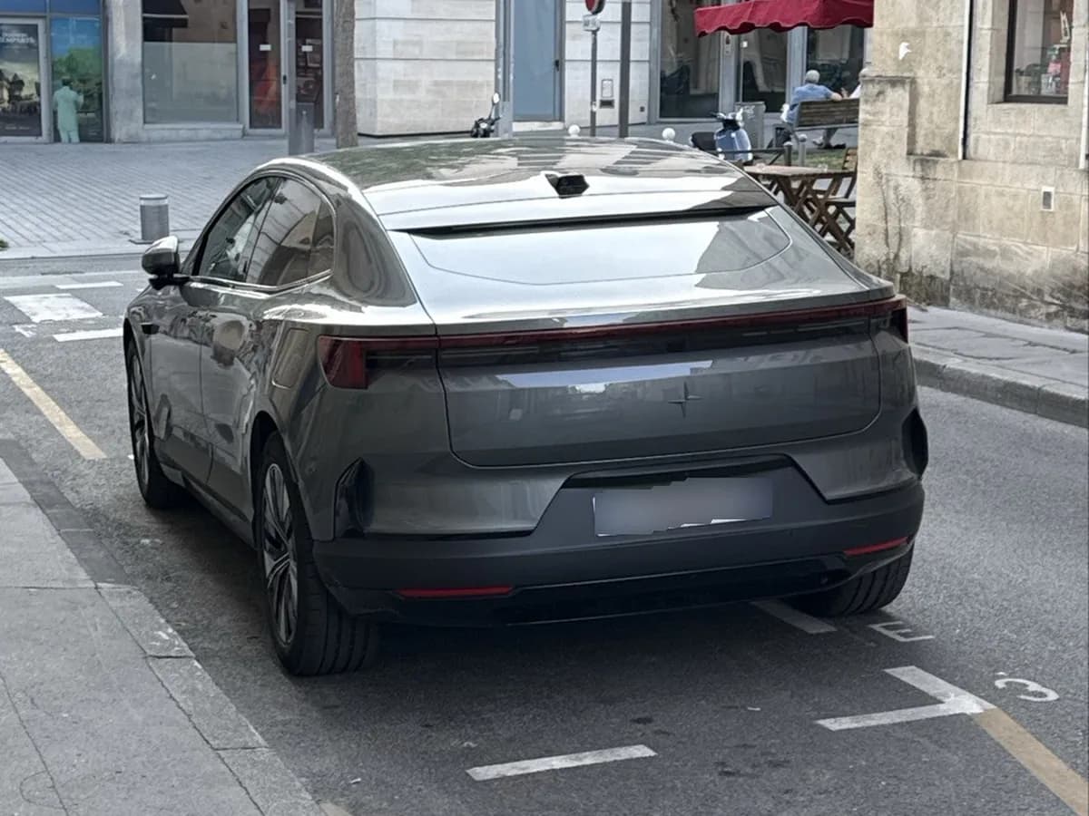 Polestar 4