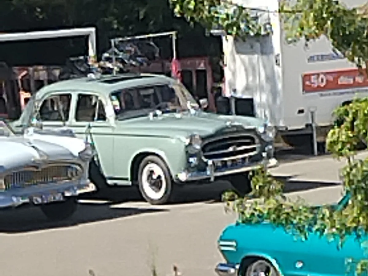 Peugeot 403