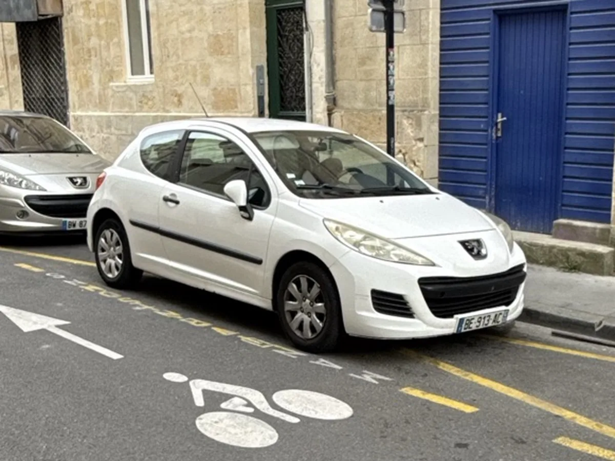 Peugeot 207
