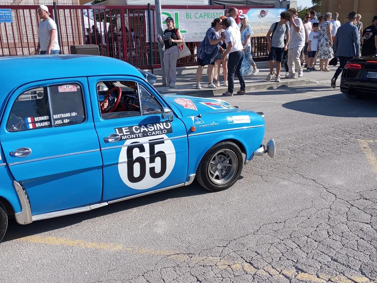 Renault Dauphine