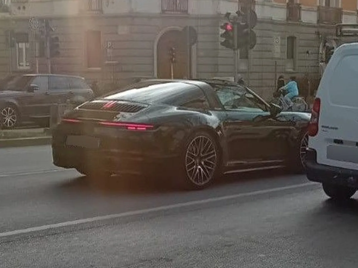 Porsche 911 Targa 2020