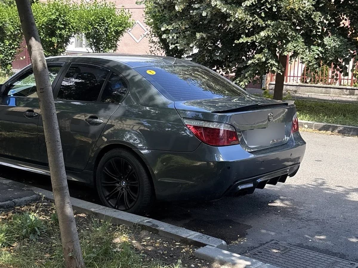 5 Series Sedan