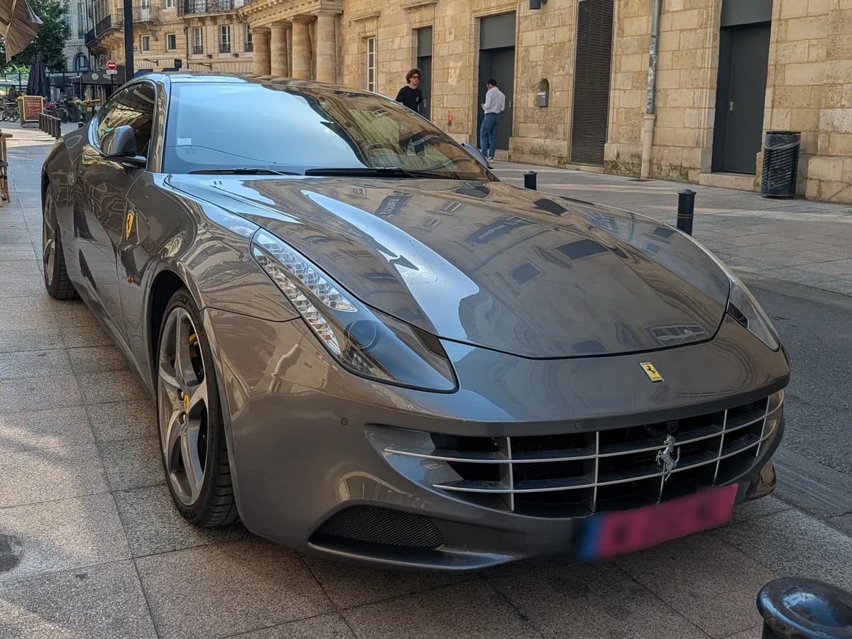 Ferrari FF