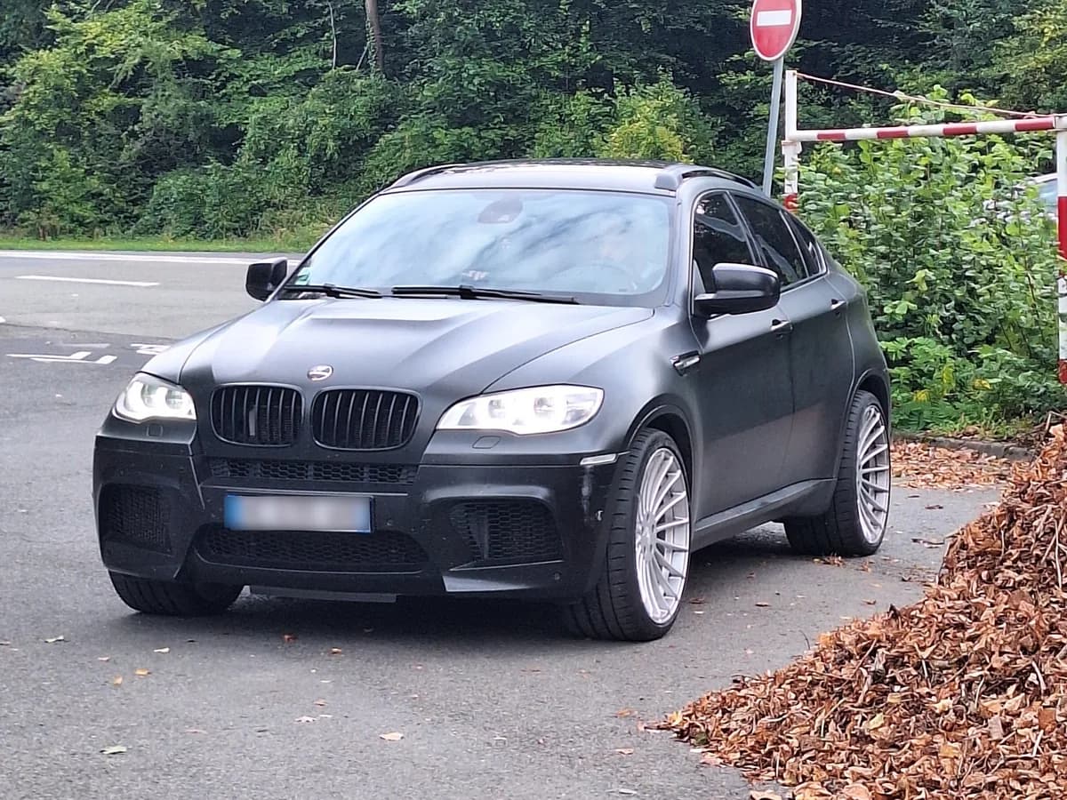 X6M