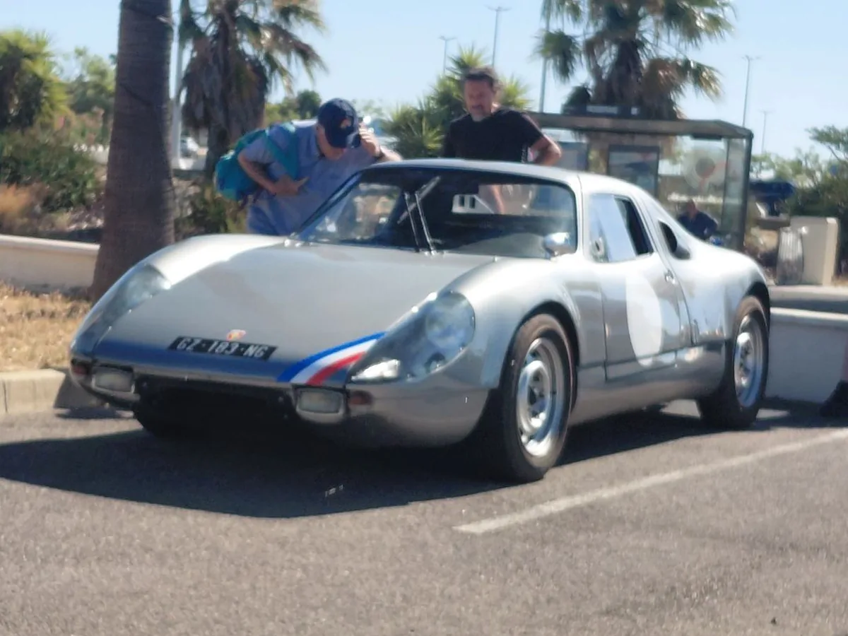 904