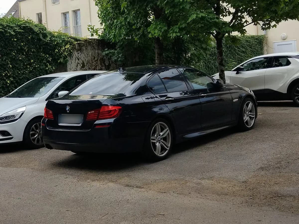 BMW 5 Series Sedan 2010