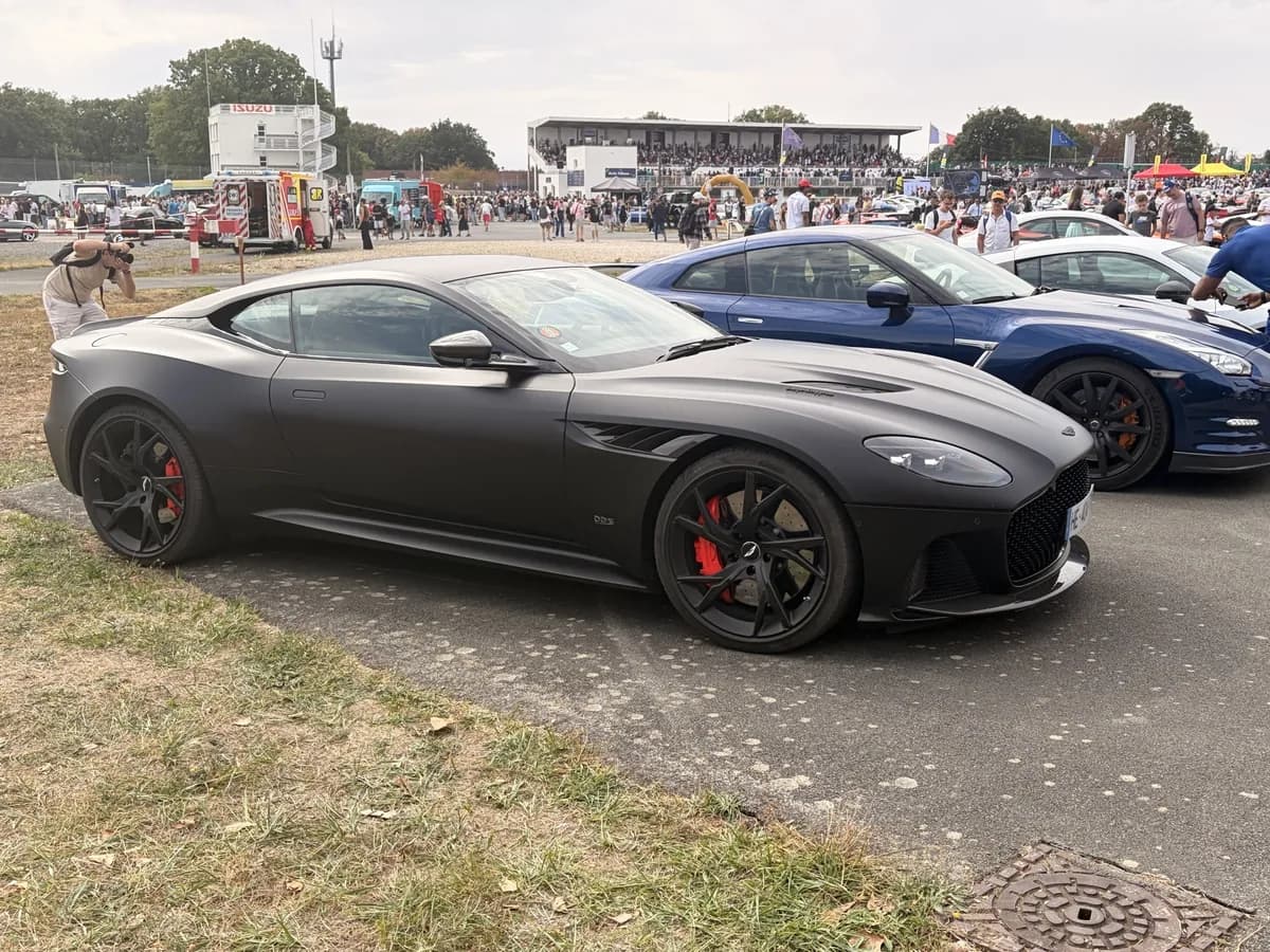 Aston Martin DBS Superleggera 2018