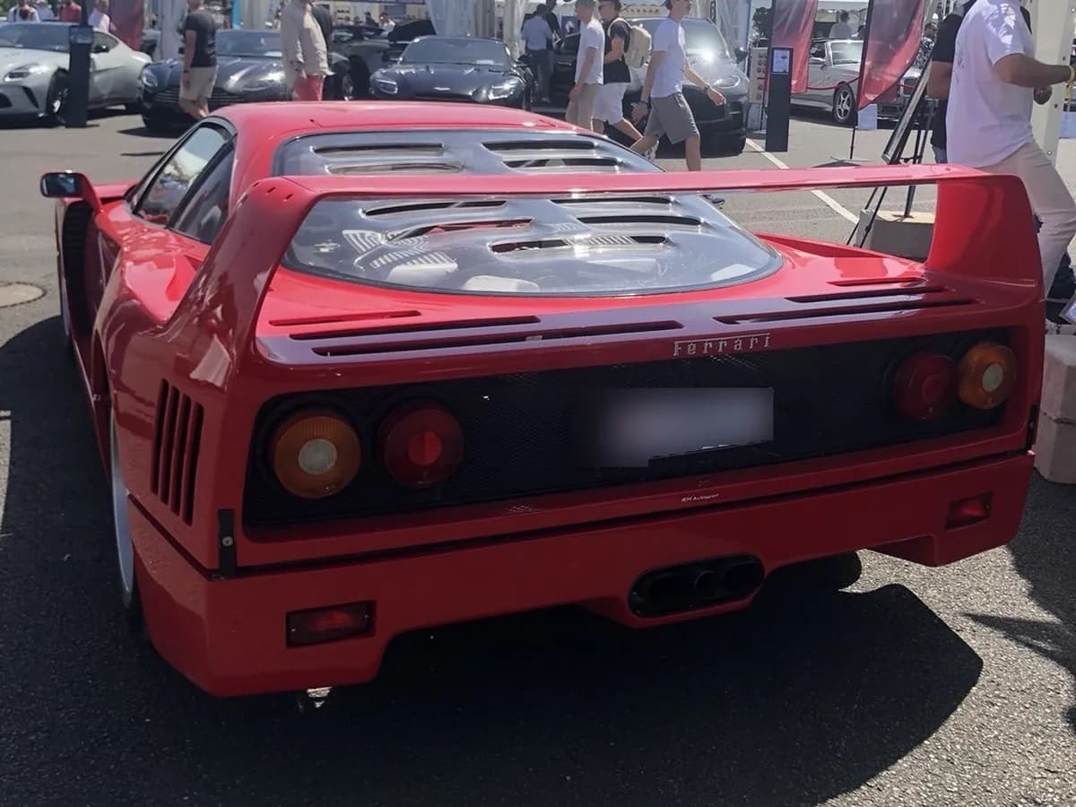 Ferrari F40