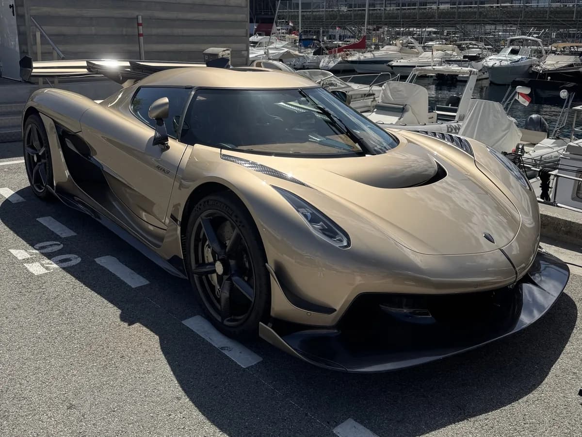 Koenigsegg Jesko Base