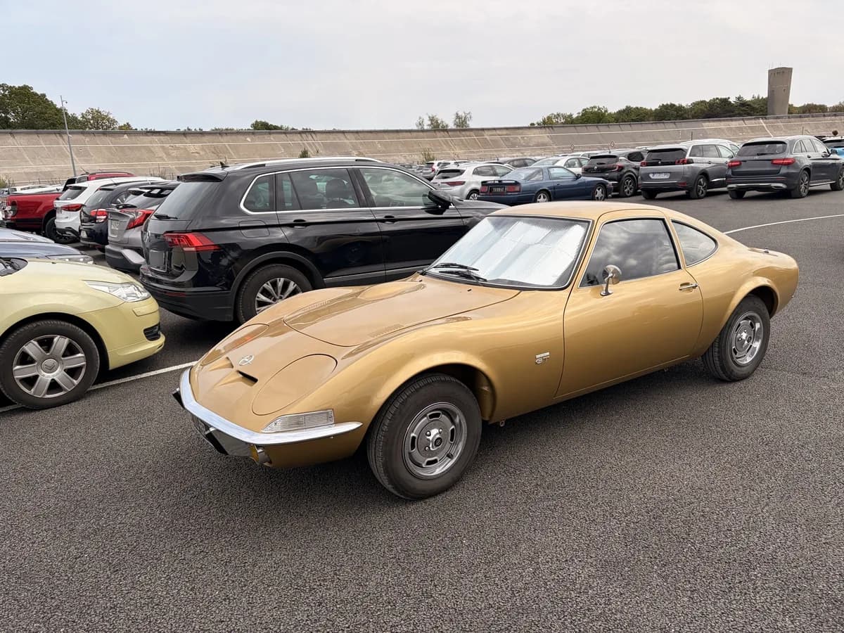 Opel GT