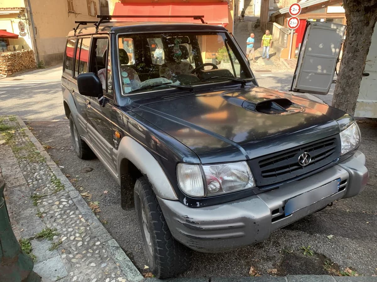Hyundai Galloper