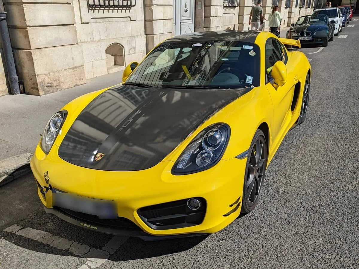 Porsche Cayman
