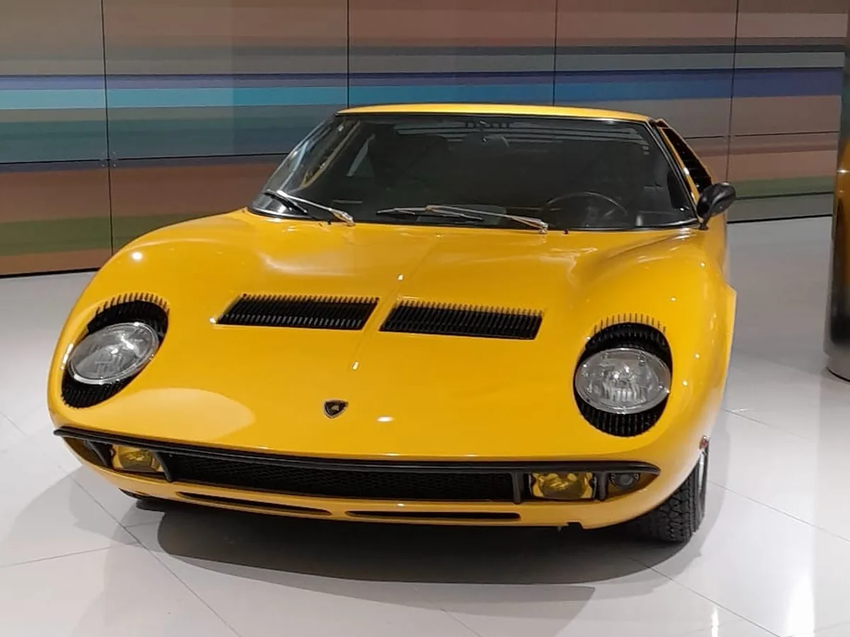 Lamborghini Miura Base