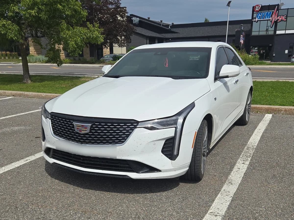 Cadillac CT4