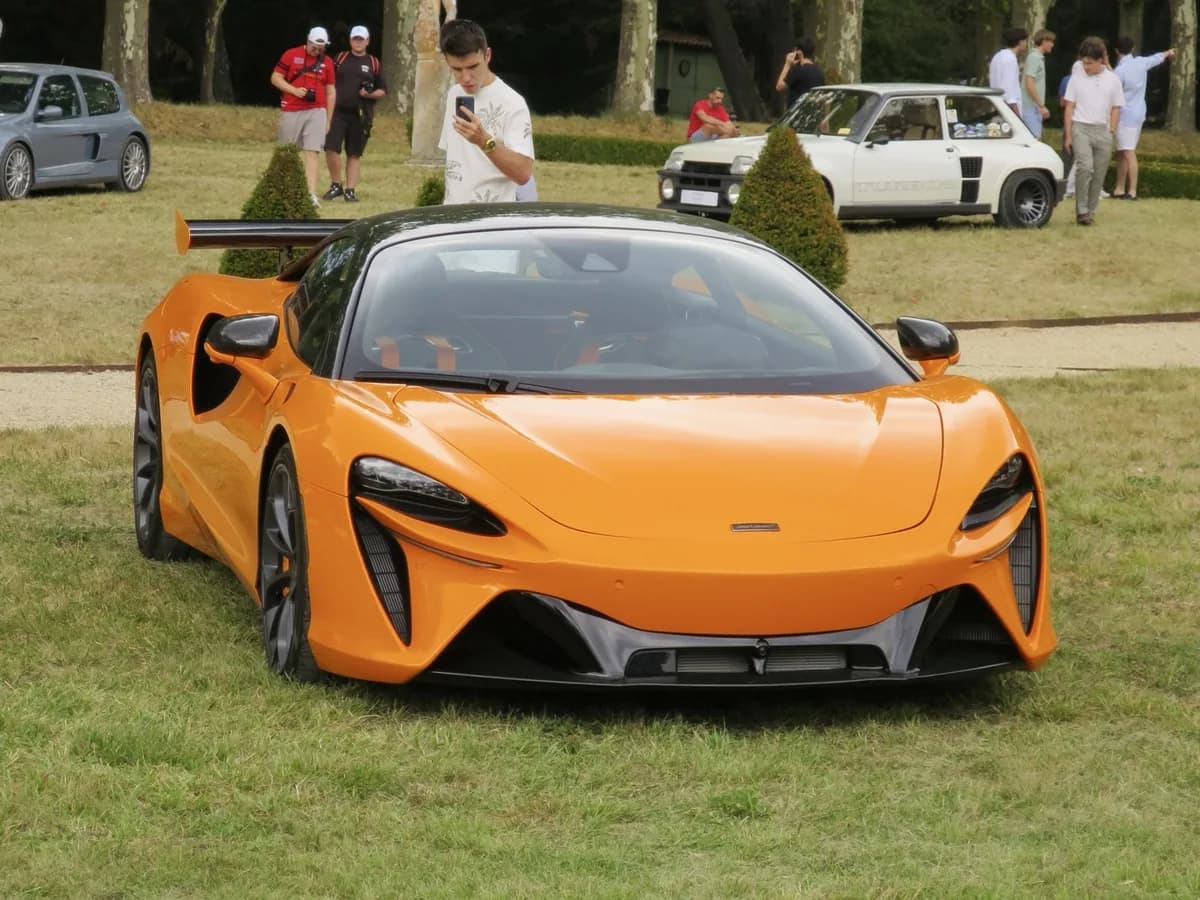 McLaren Artura