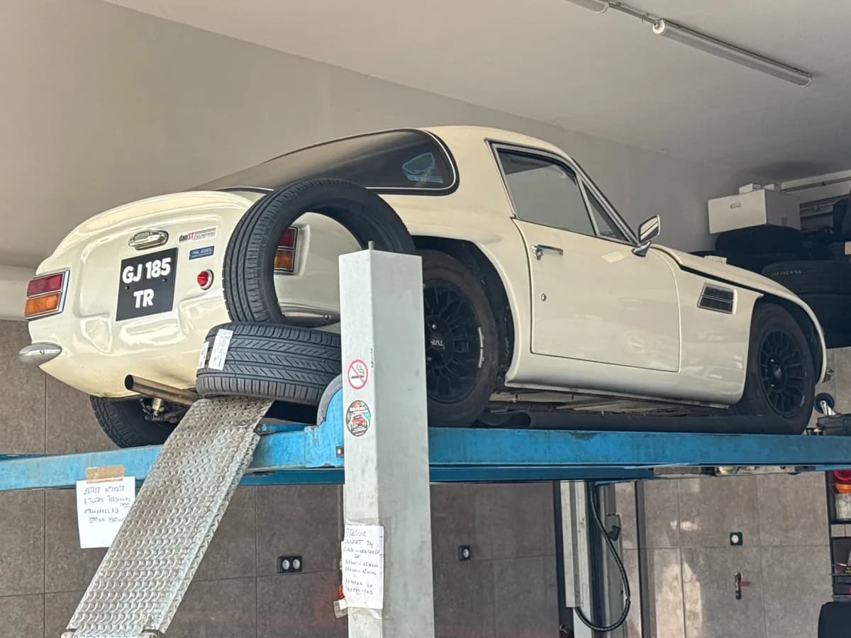 TVR Tuscan V8 1967