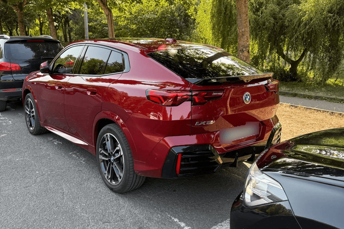 BMW iX2 ( U10 ) xDrive30