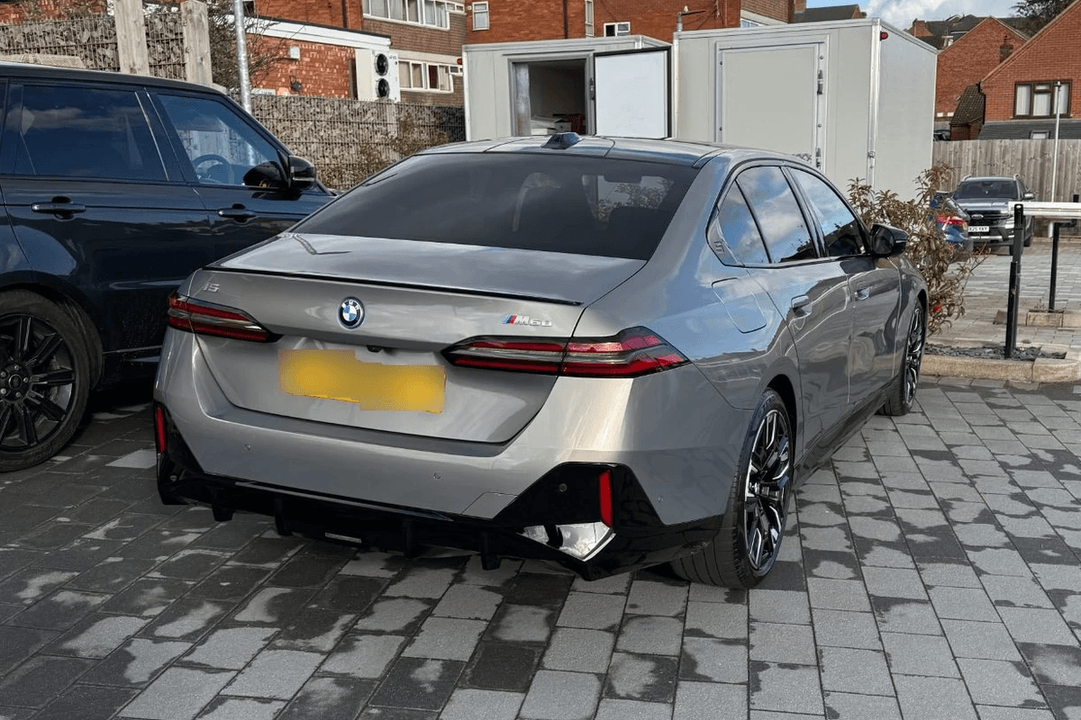 BMW i5 ( G60 ) M60 xDrive