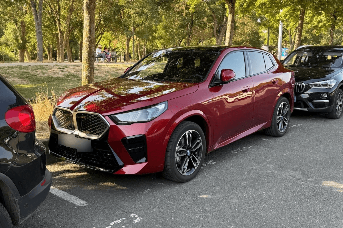 BMW iX2 ( U10 ) xDrive30