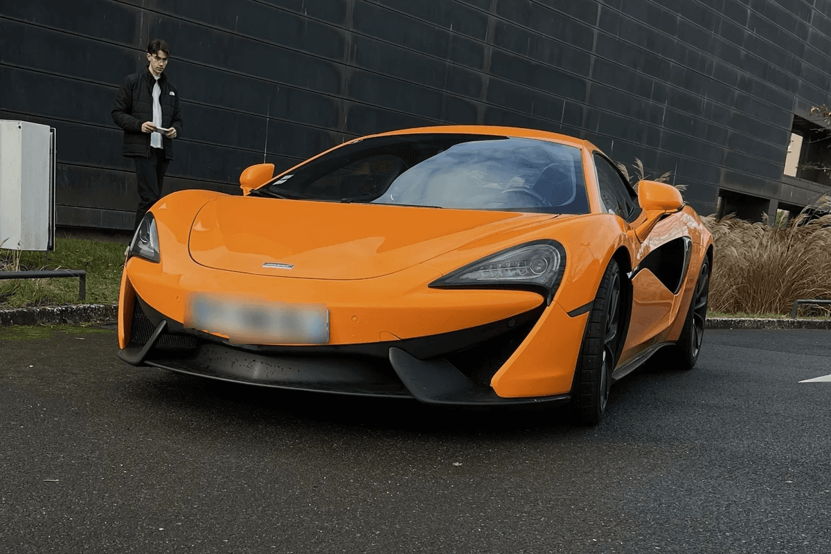 McLaren 570S-Coupe
