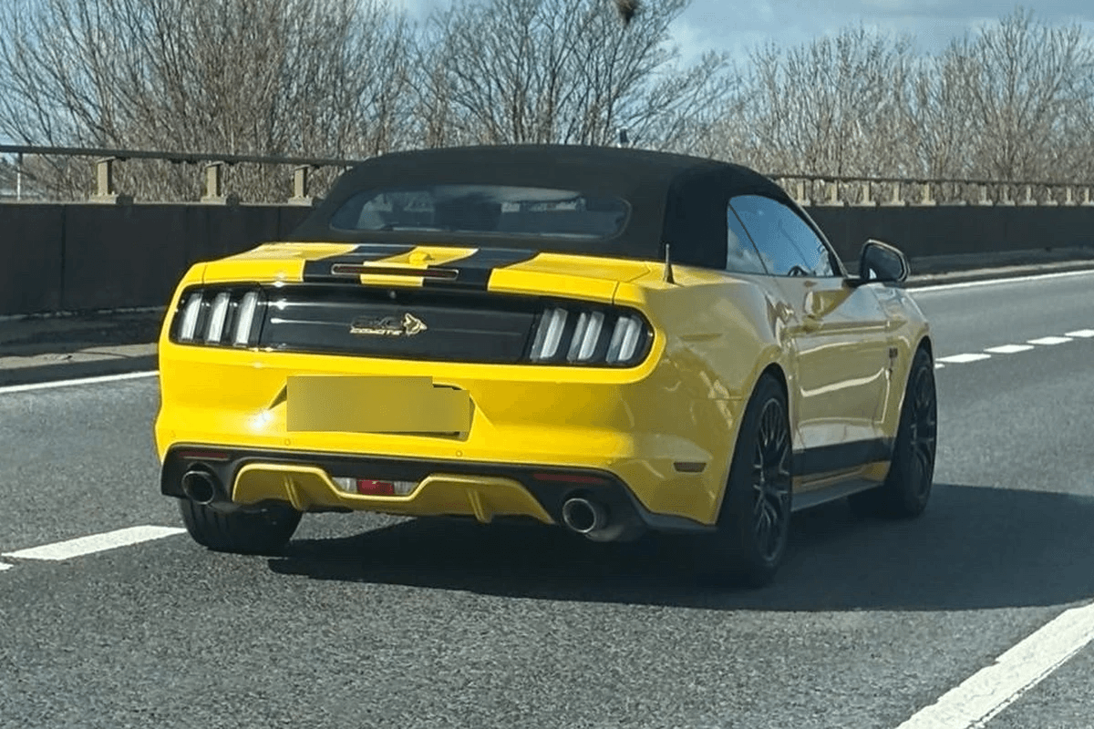 Chevrolet Camaro 1LE